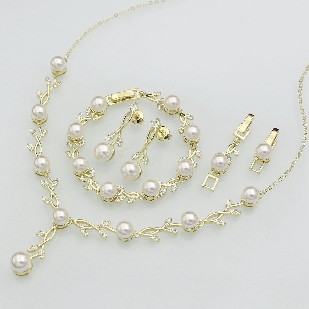 GZWHD Wedding Jewelry Sets for Bride Bridesmaid Women Cubic Zirconia Necklace Earrings Bracelet Set Gift for Mother Friend Wife Daughter Sister Party Prom Jewelry
